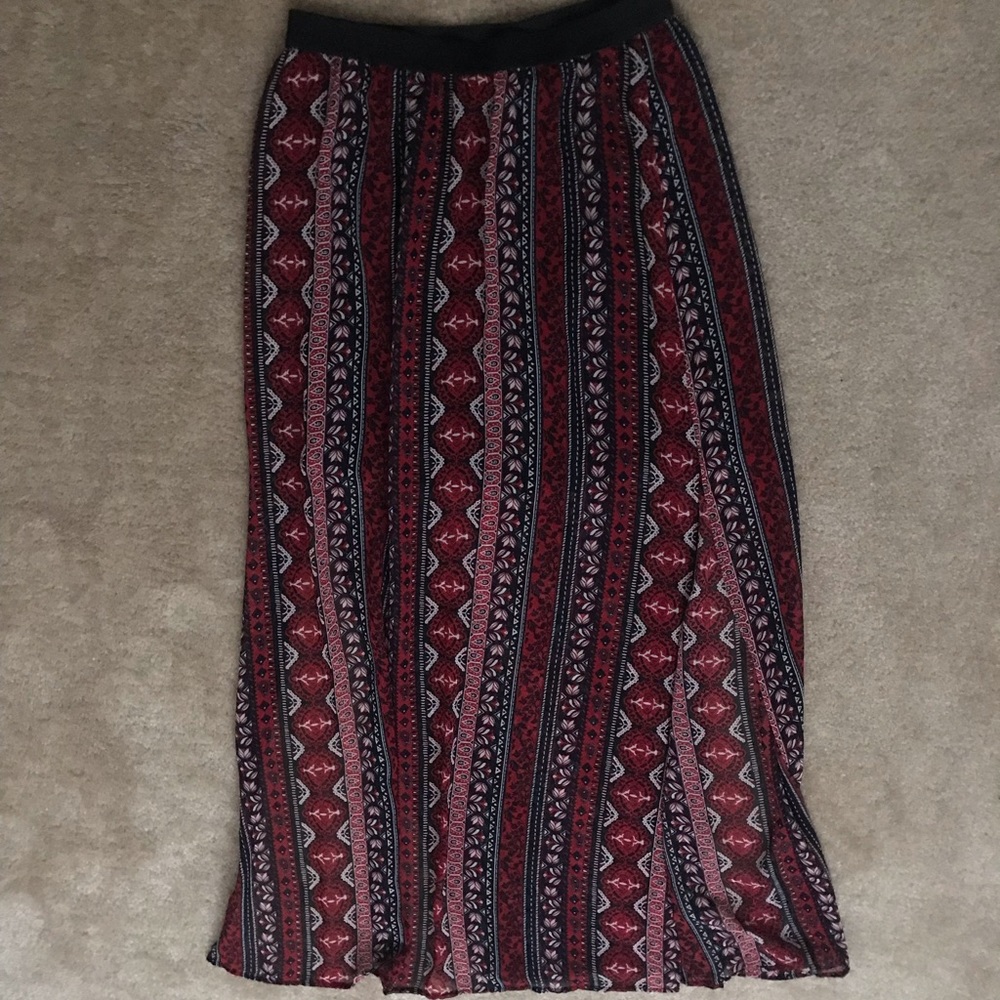 Tribal print chiffon maxi skirt